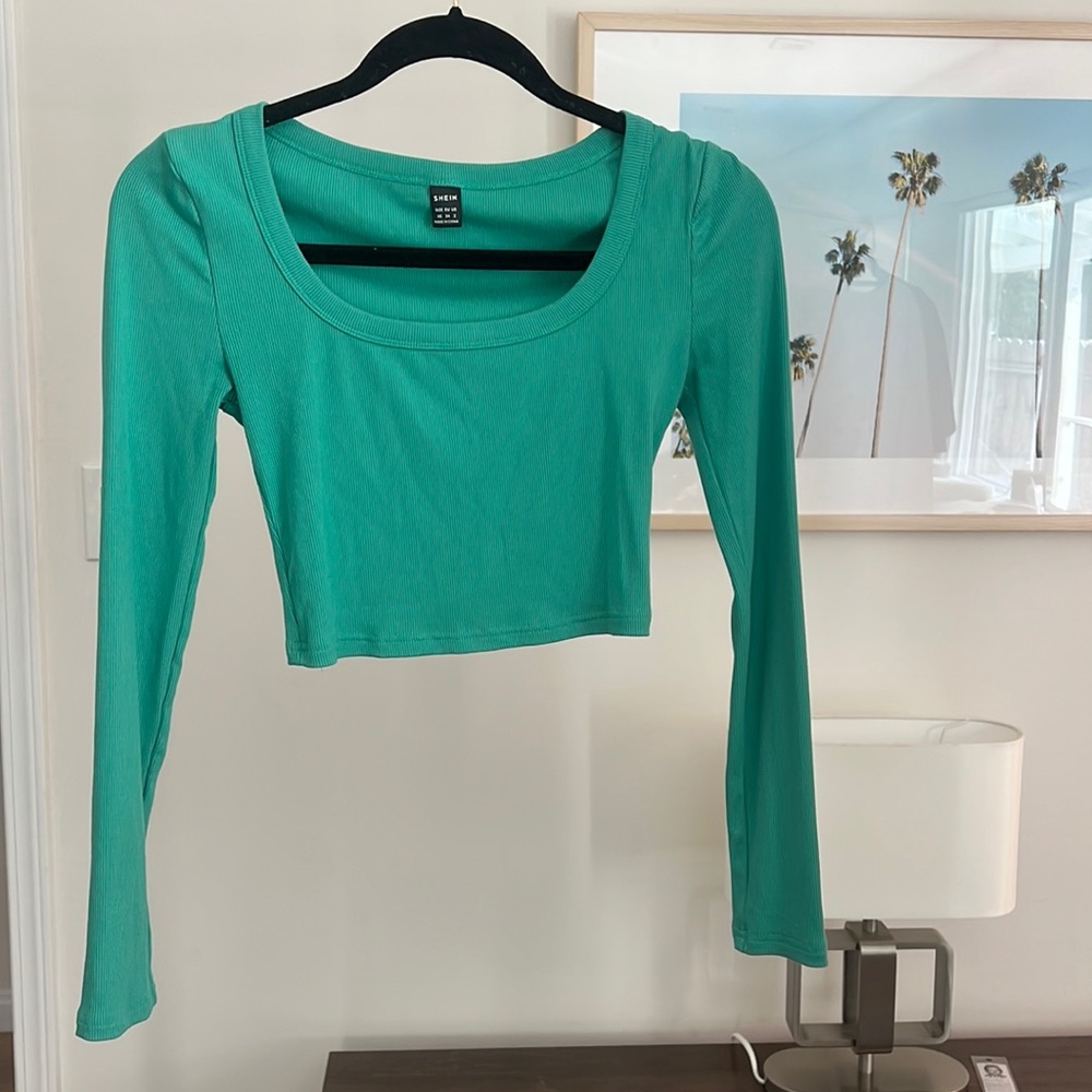 Shien super cute longsleeve croptop - XS